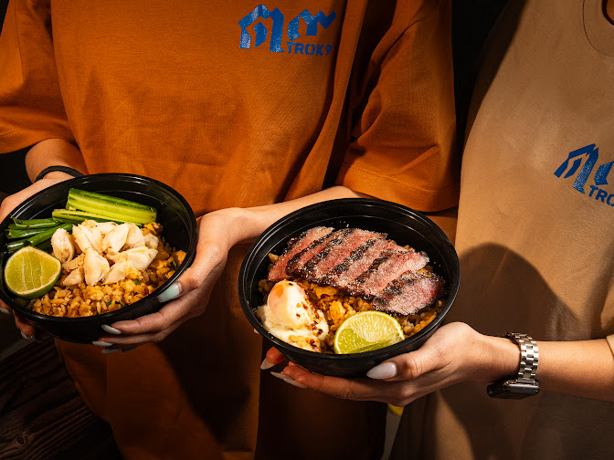 Freshly served rice bowls